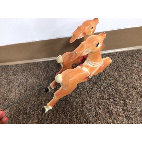 Empire Blow Mold Christmas Santa Sleigh 2 Reindeer 1970 - Picture 7 of 8